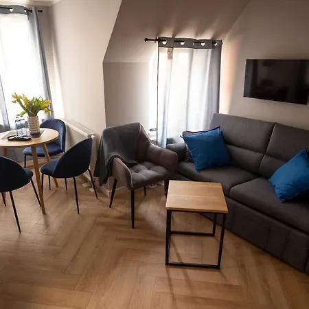 Apartment Apartamenty Drevny Kocur Poznan